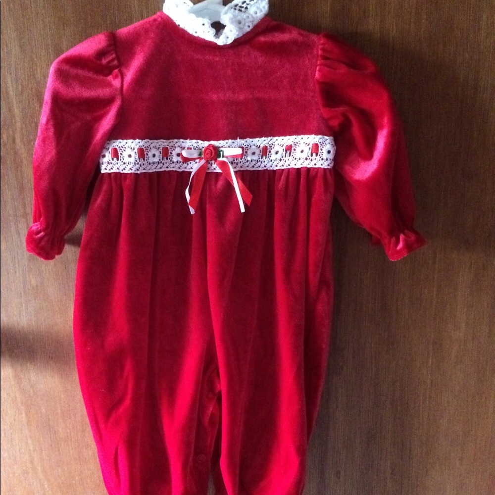 Babygirl’s One Piece For Christmas 🎄 BRAND NEW!